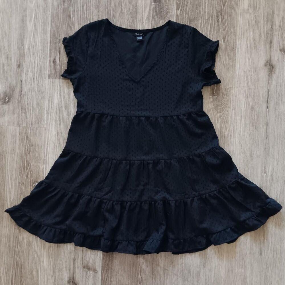 style house black ruffle tiered shift dress womens large clip dot textured vneck